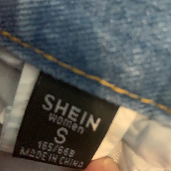 Light blue ripped Jean shorts! - Picture 2 of 2